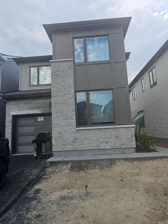 Barrhaven Half Moon Bay, Ottawa (updated prices 2024)