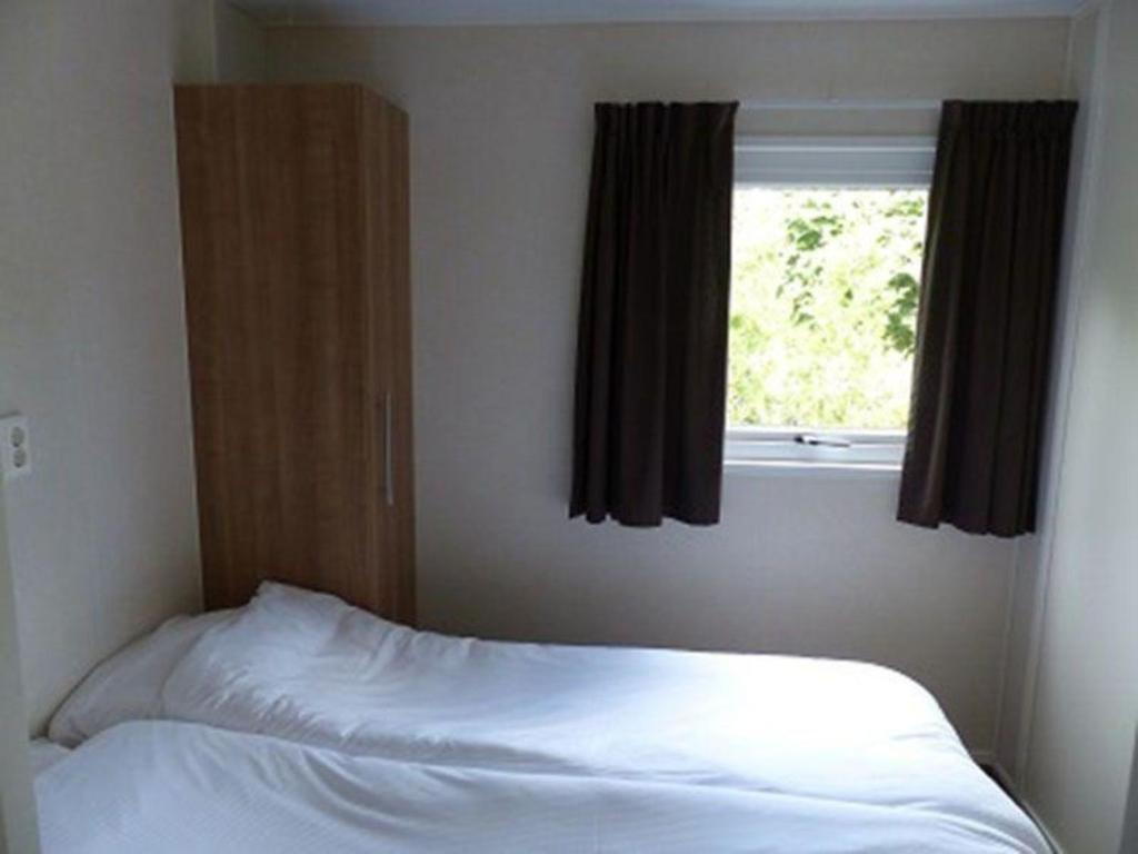Fotografie z fotogalerie ubytování Mobilheim für 5 Personen ca 35 qm in Baarle-Nassau, Nordbrabant v destinaci Baarle-Nassau