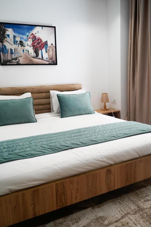 Letto o letti in una camera di Hôtel Suisse Tunis