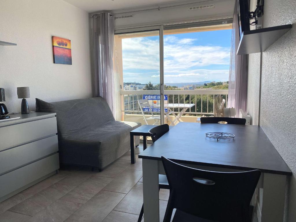 T1 équipé avec balcon et belle vue à Balaruc-les-Bains - FR-1-553-98 - Apartment (4 Adults)