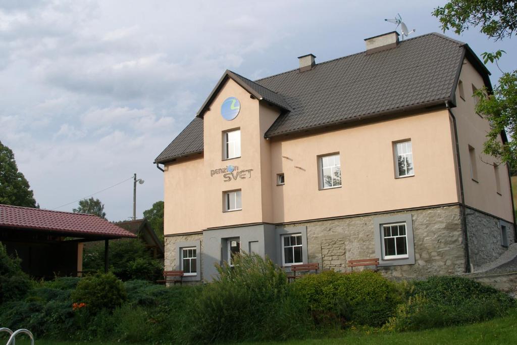 Budova, kde se penzion nachází