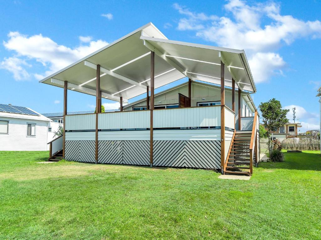 Beachside at Brooms - One-Bedroom Apartment