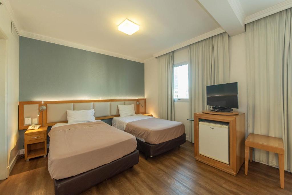 CHARMOSO FLAT NA OSCAR FREIRE