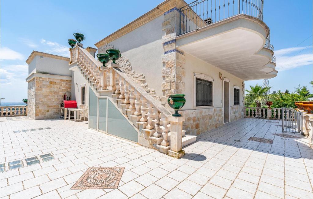 Balkon lub taras w obiekcie Cozy Home In Grottaglie With Kitchen