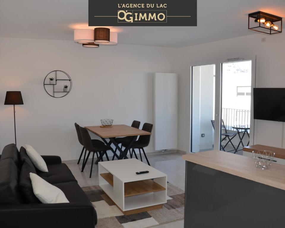 Et tv og/eller underholdning på View Point green lake