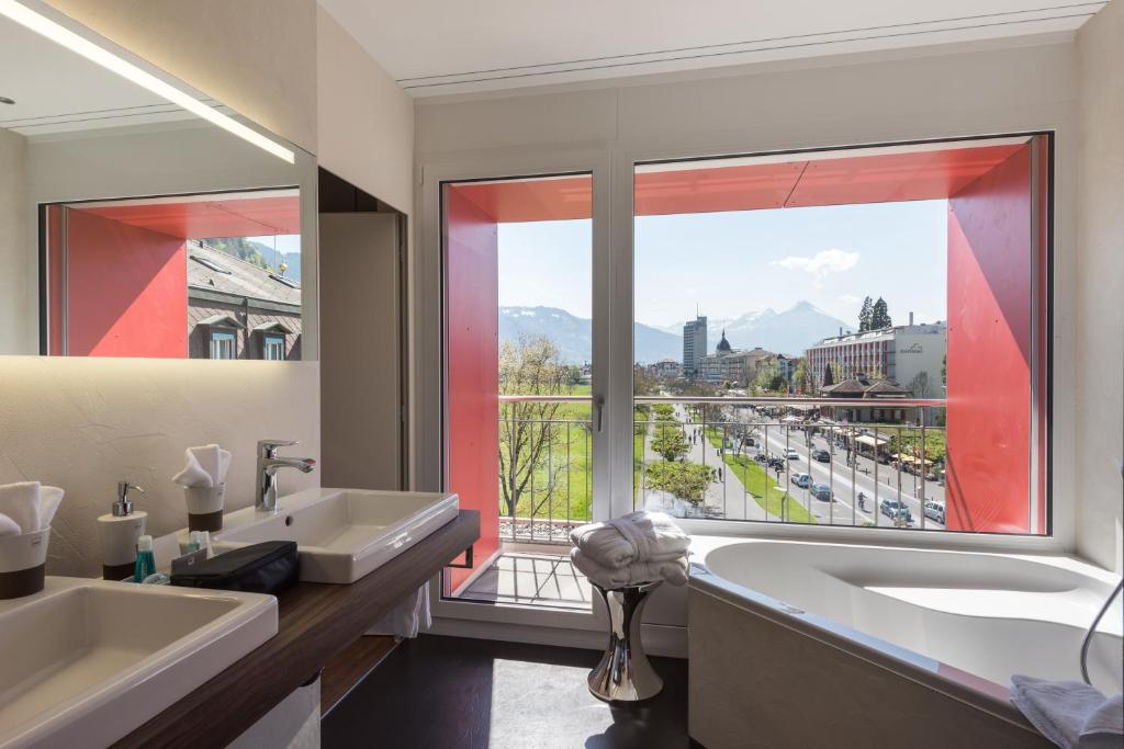 Llit o llits en una habitació de Hotel Du Nord