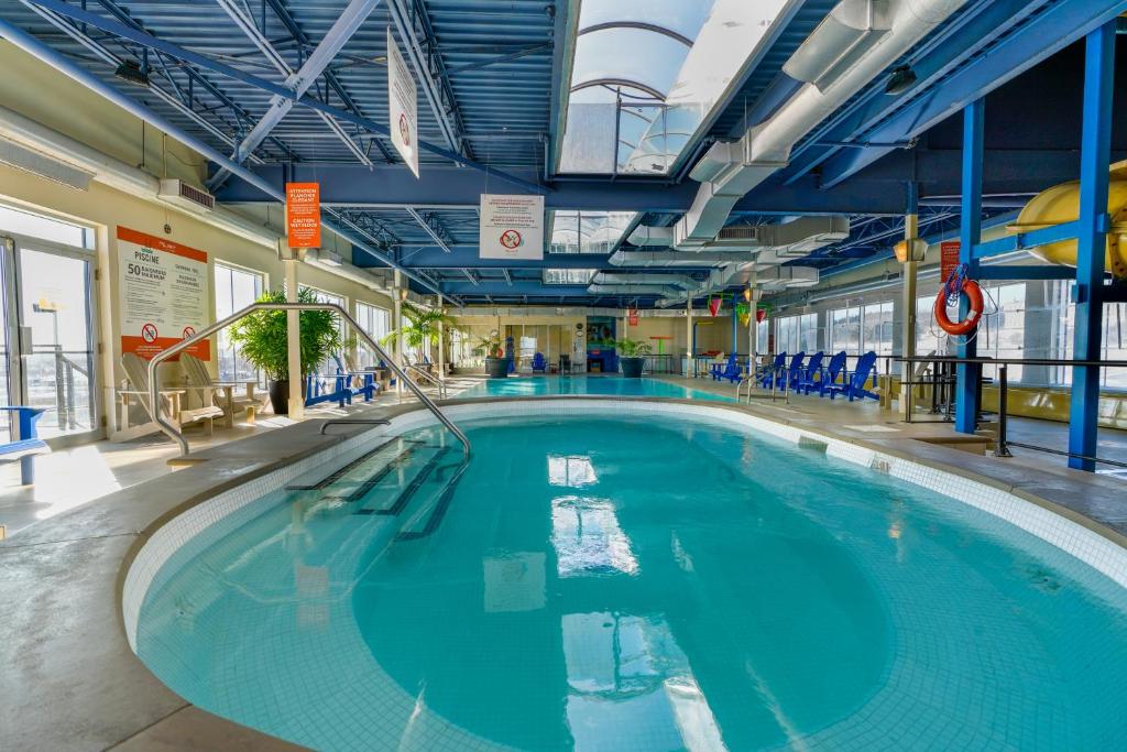 Hôtel Must Aéroport de Québec par JARO - Resim 14