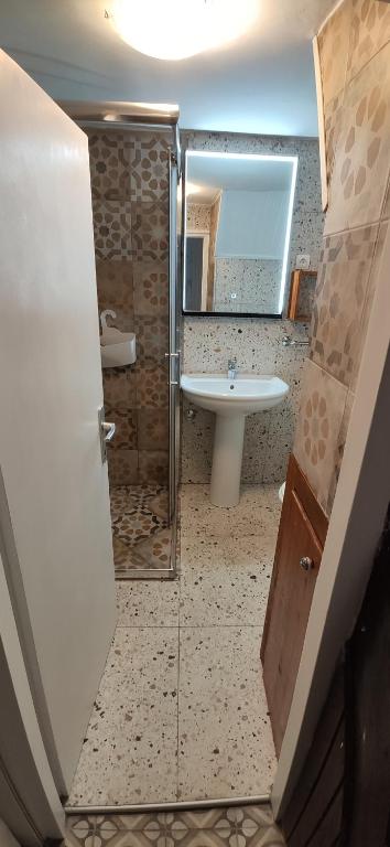 Koupelna v ubytování Studio Apartment Nihar