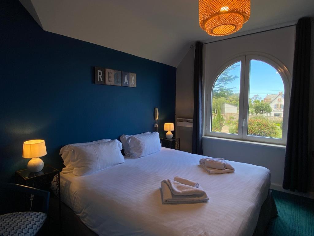 Postel nebo postele na pokoji v ubytování Park Hotel Bellevue