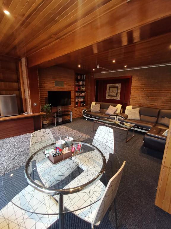 The Elmsleigh Suite at Claremont Hotel - Resim 5