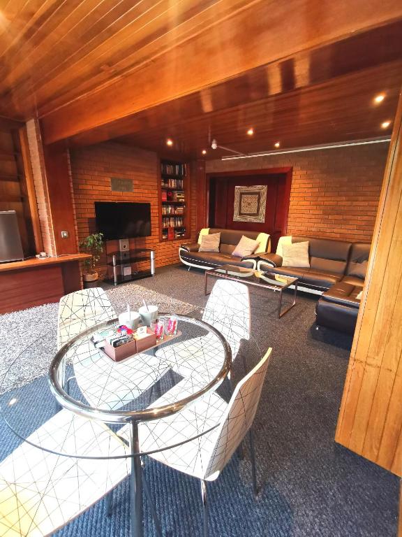 The Elmsleigh Suite at Claremont Hotel - Resim 7