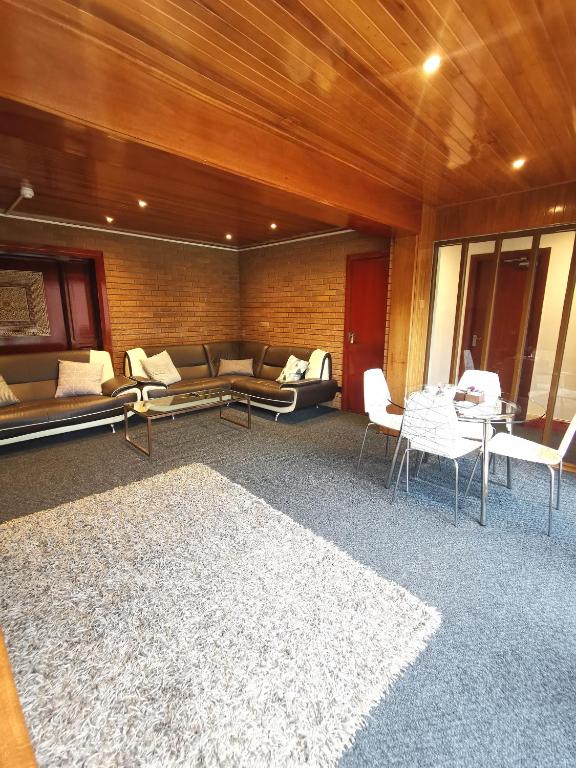 The Elmsleigh Suite at Claremont Hotel - Resim 6