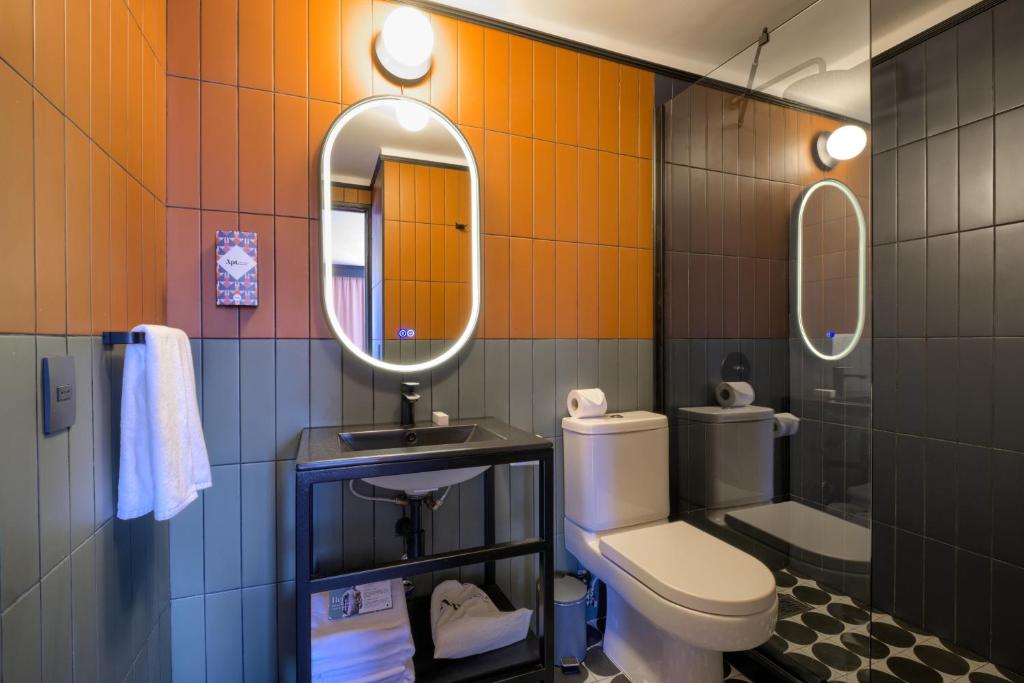 Koupelna v ubytování APT Serviced Apartments Santiago