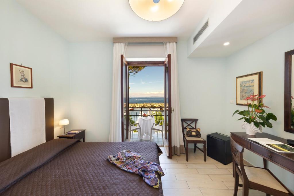 Sea Breeze Residence - 17