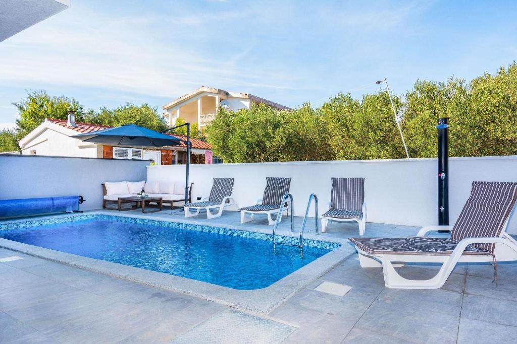 Bazén v ubytovaní Apartment Spanic 2 alebo v jeho blízkosti