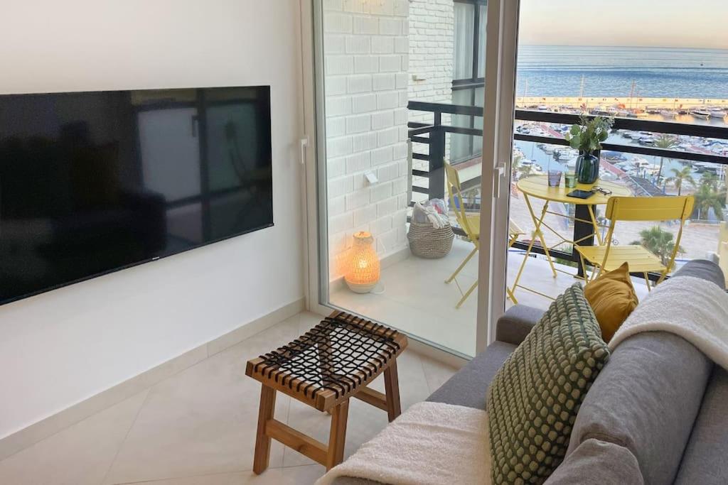 Charming Sea View Hideaway at Marbella\