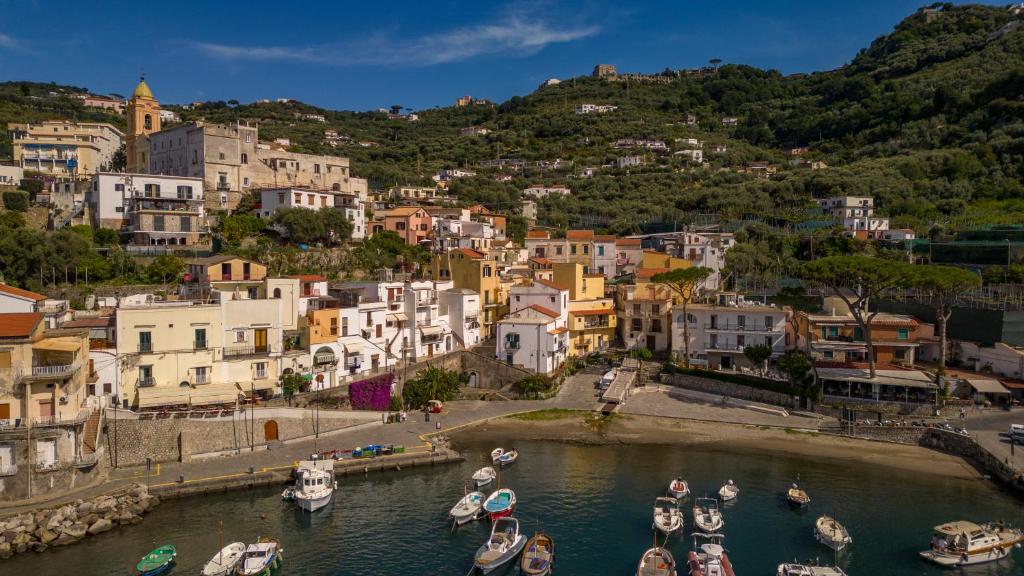 Sea Breeze Residence - 14