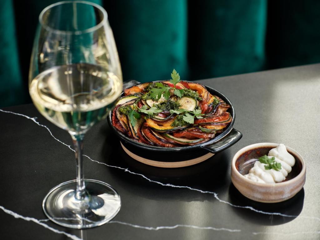 Crowne Plaza - Warsaw - The HUB by IHG - Resim 17