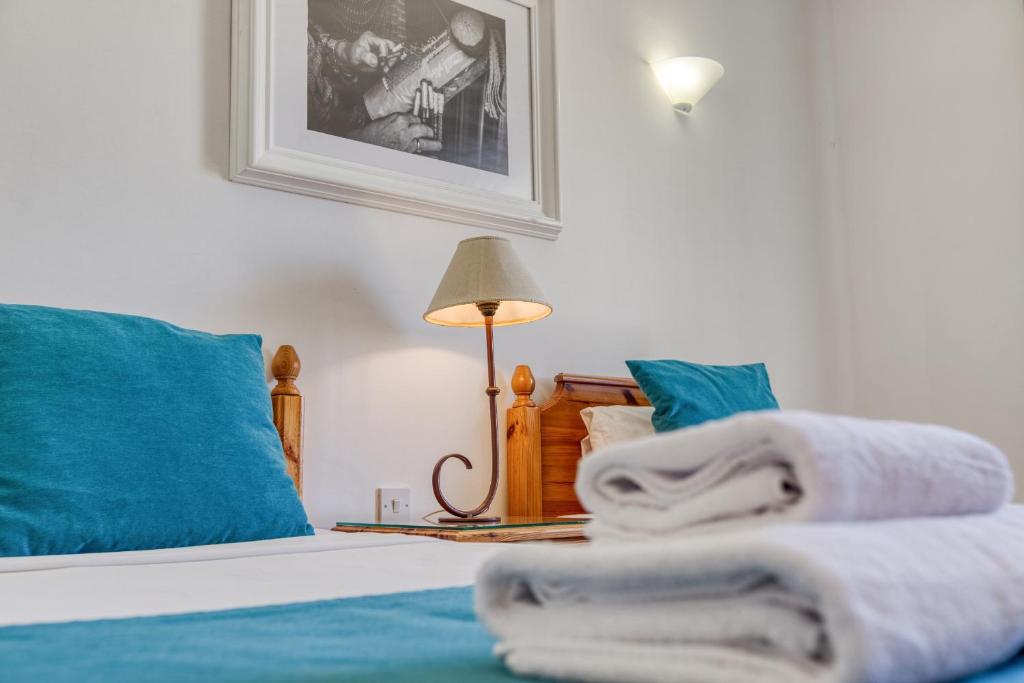 Voodi või voodid majutusasutuse Ta Frenc Apartments toas