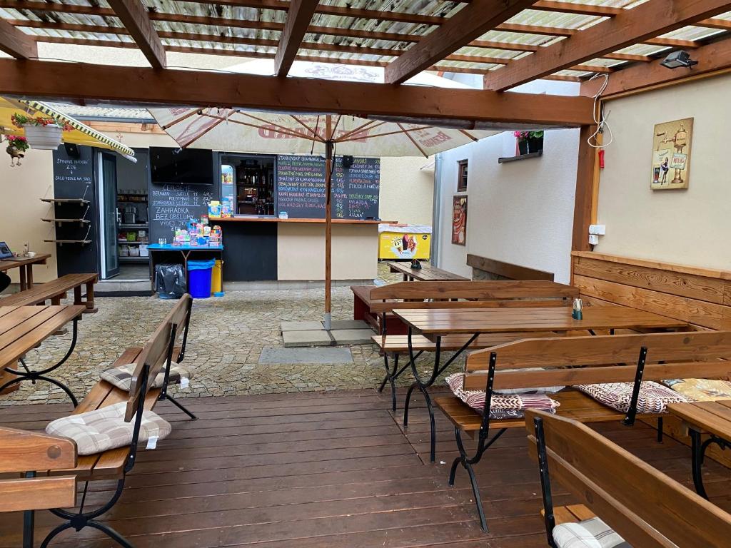 Restaurace v ubytování Ubytování Na Hrázi