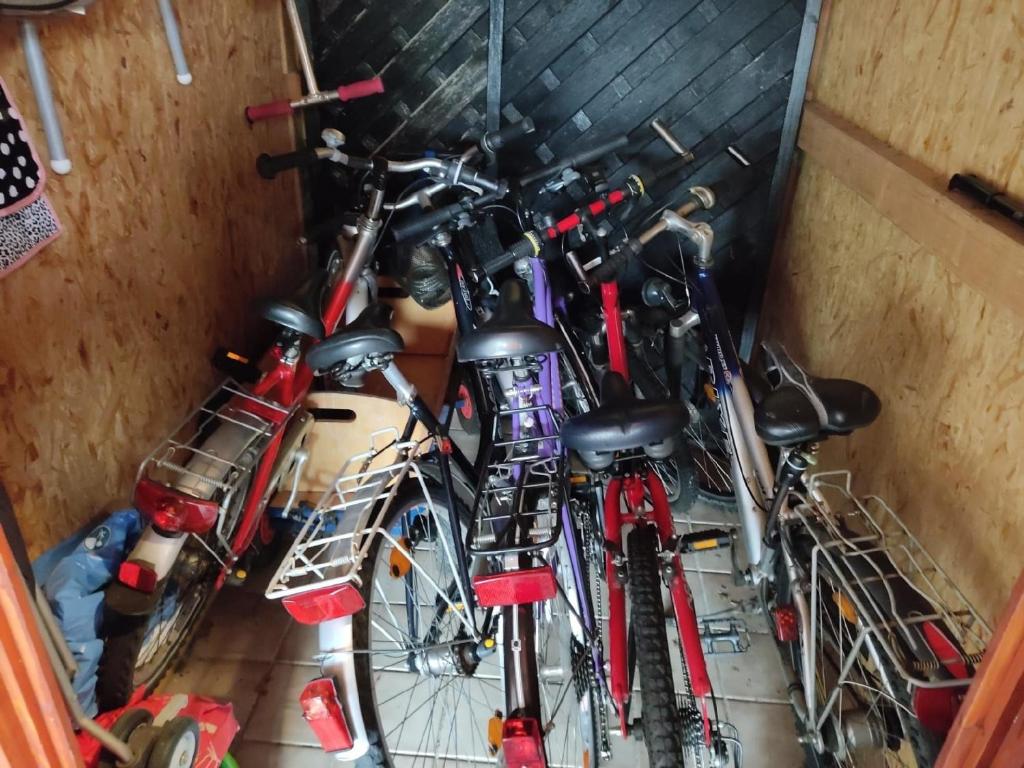 Fotografie z fotogalerie ubytování Schönes Familien und Hunde-freundliches Ferienhaus in Strandnähe, sehr ruhige zentrale Lage v destinaci Butjadingen