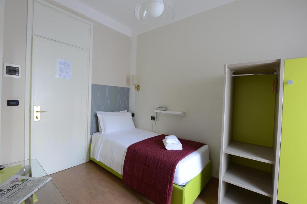 Hotel Tourist - Resim 14