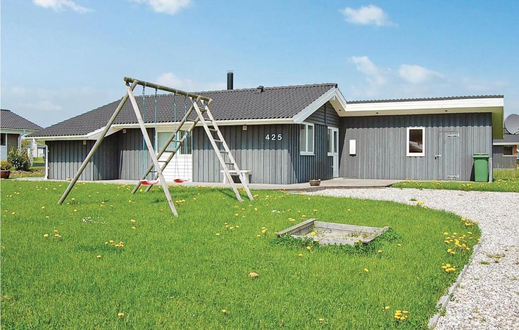 Herní místnost nebo prostor pro děti v ubytování Holiday Home Pøt Strandby X