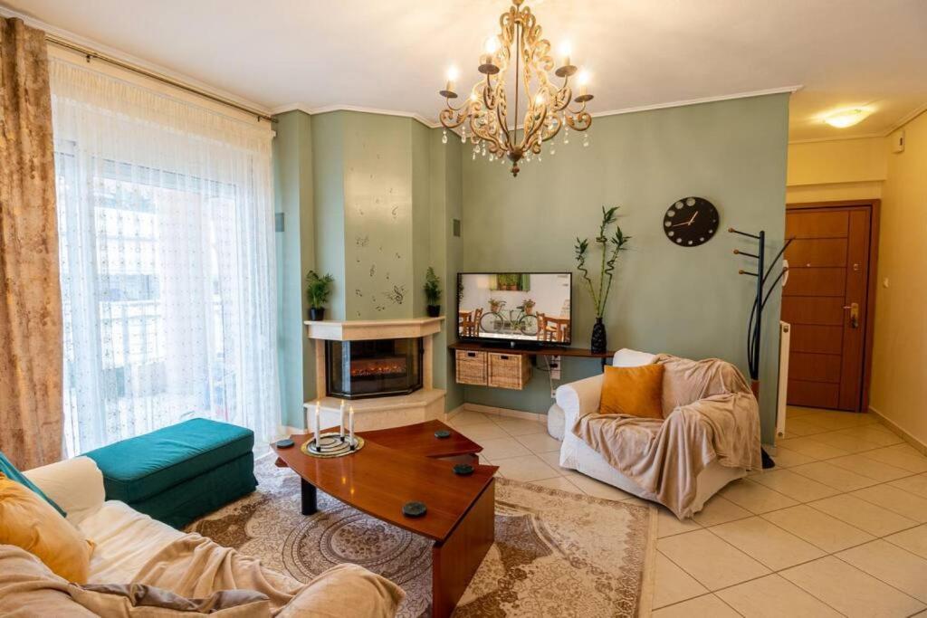 Posteľ alebo postele v izbe v ubytovaní Armonia Rentals Volos Flat