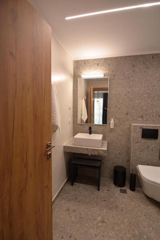 Mavili Luxury Apartments - 12