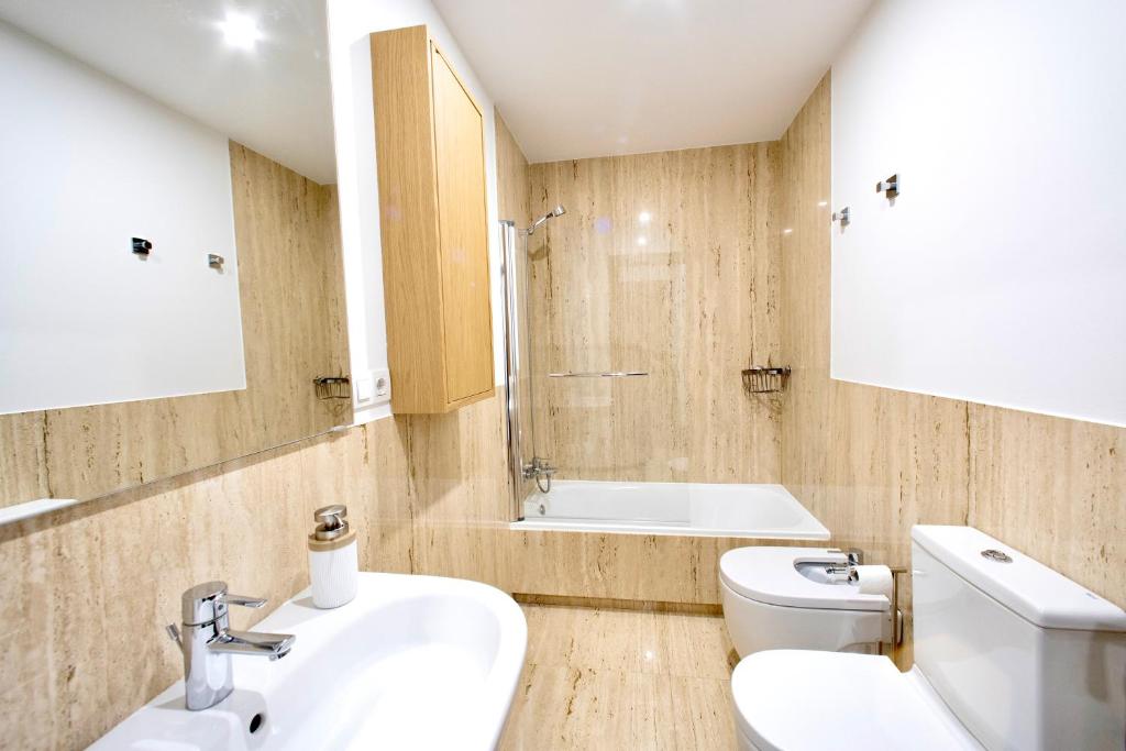 Rosalia Park by Lugo Collection - 11