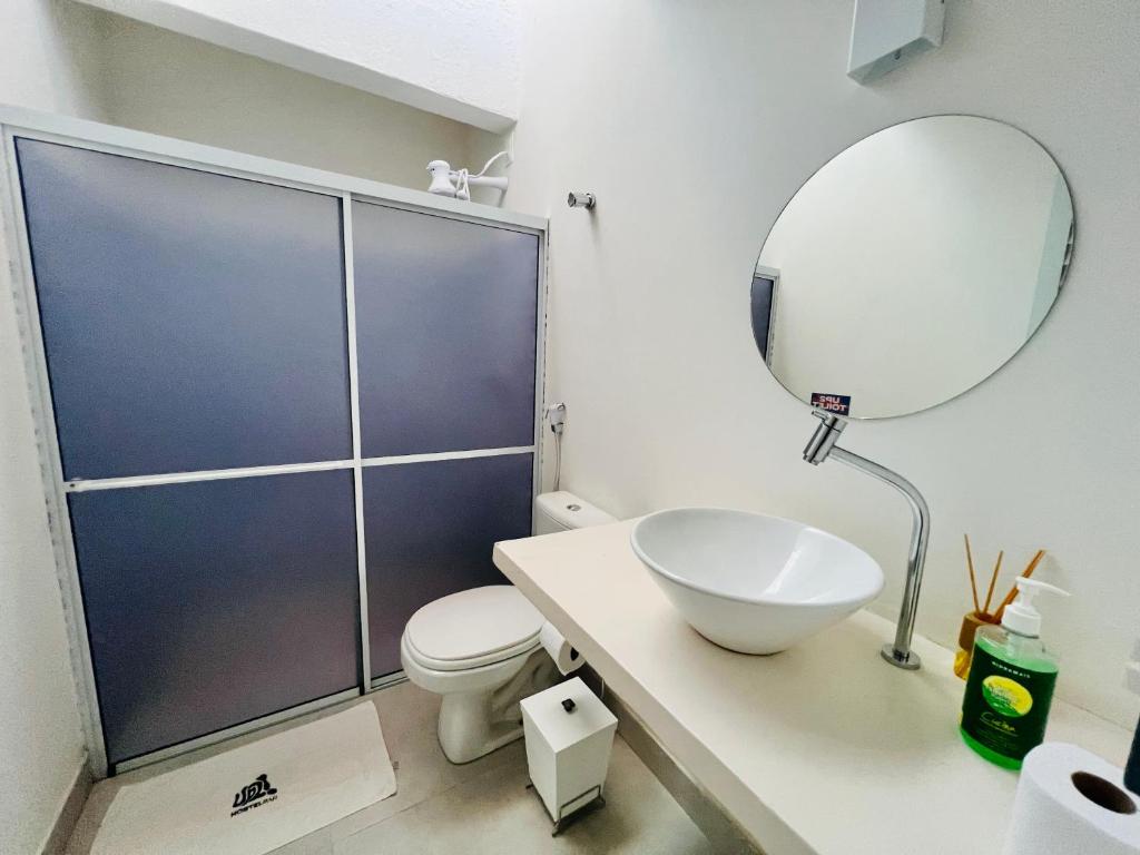 Koupelna v ubytování UP2! HostelBAR CUMBUCO