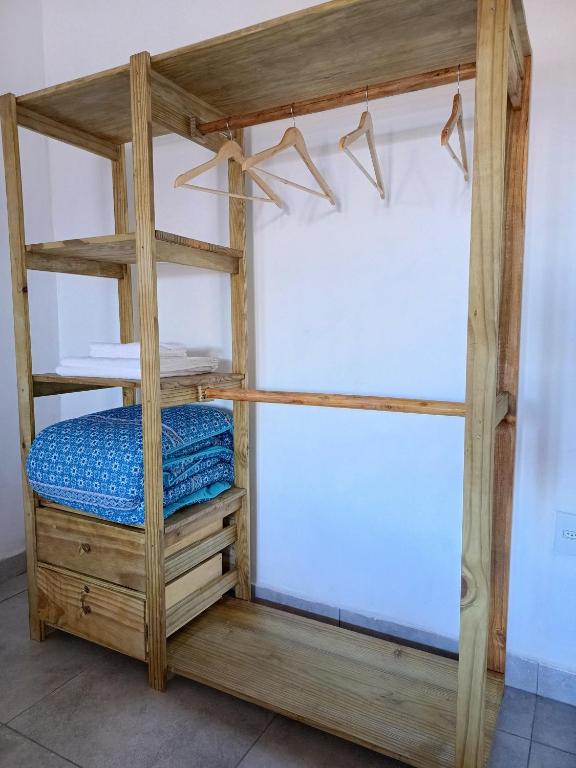 Palanda nebo palandy na pokoji v ubytování Timborana Suítes