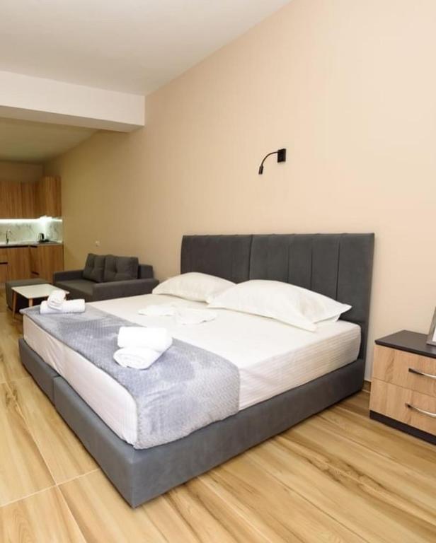 Postel nebo postele na pokoji v ubytování Mezani Guest House