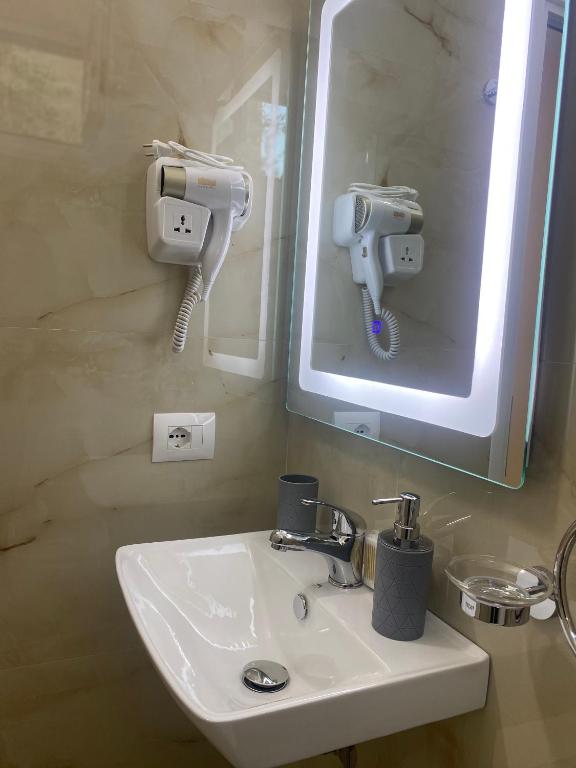 Fotografie z fotogalerie ubytování Mezani Guest House v destinaci Vlorë