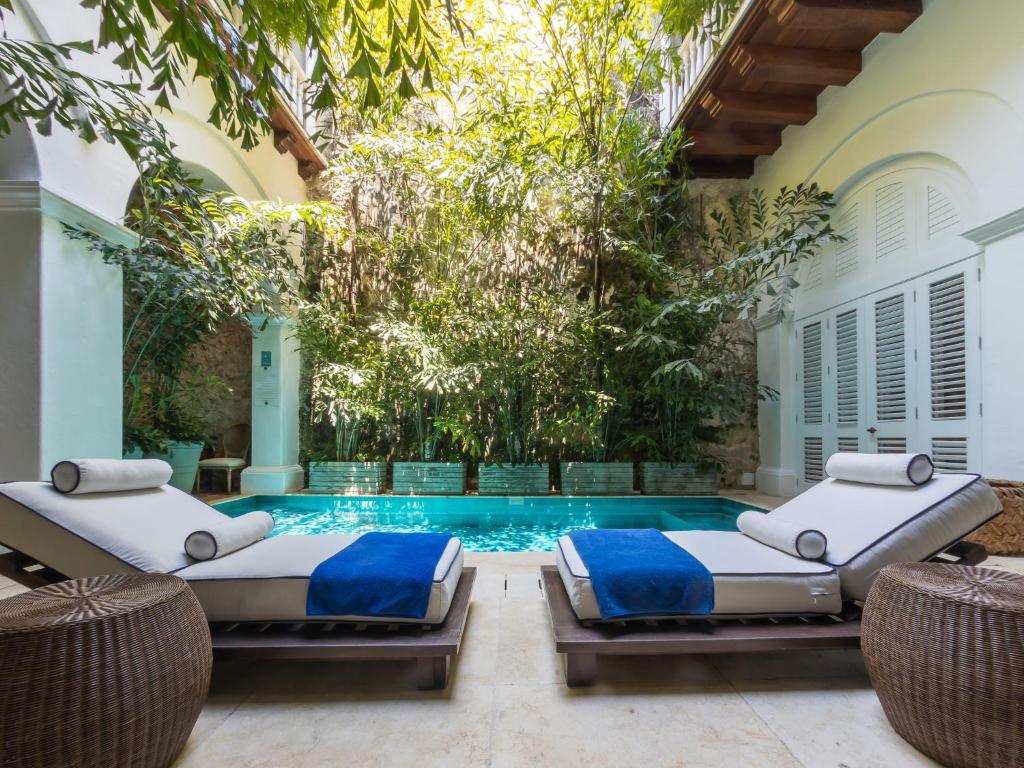 Bazén v ubytování Hotel Casa Don Sancho By Mustique nebo v jeho okolí