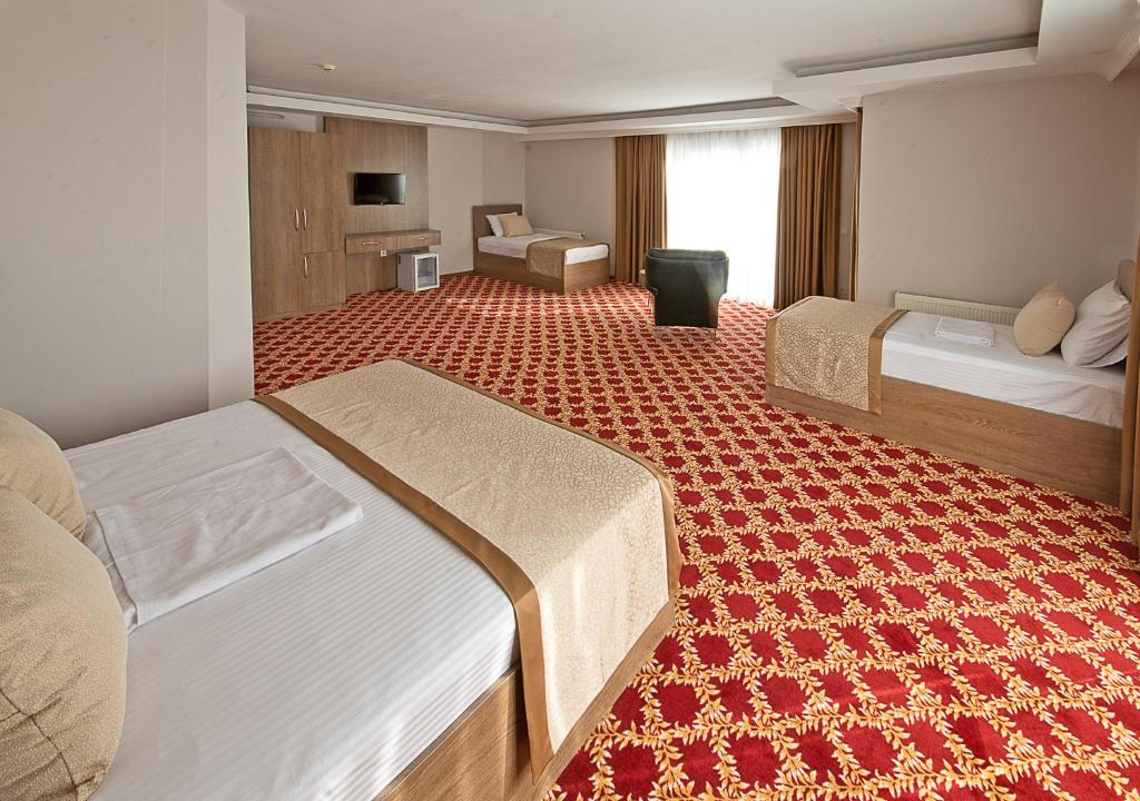 Lion City Hotel - Vierbettzimmer