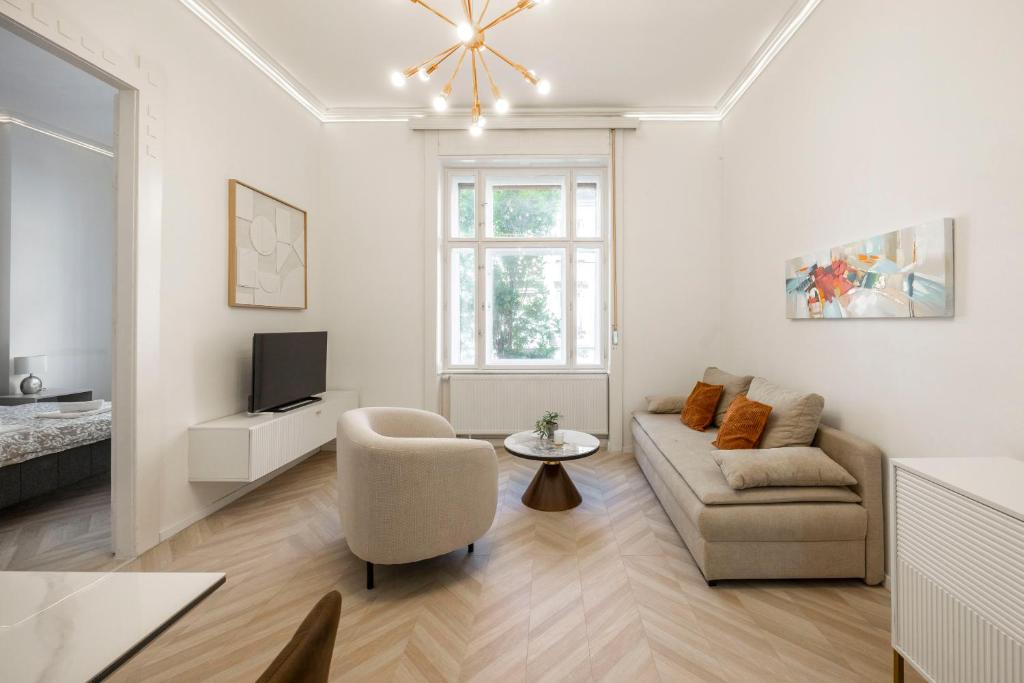 Classy & Cozy Dream Home in the Center of Budapest 1072 Budapest, Klauzál utca 26 kép - 1