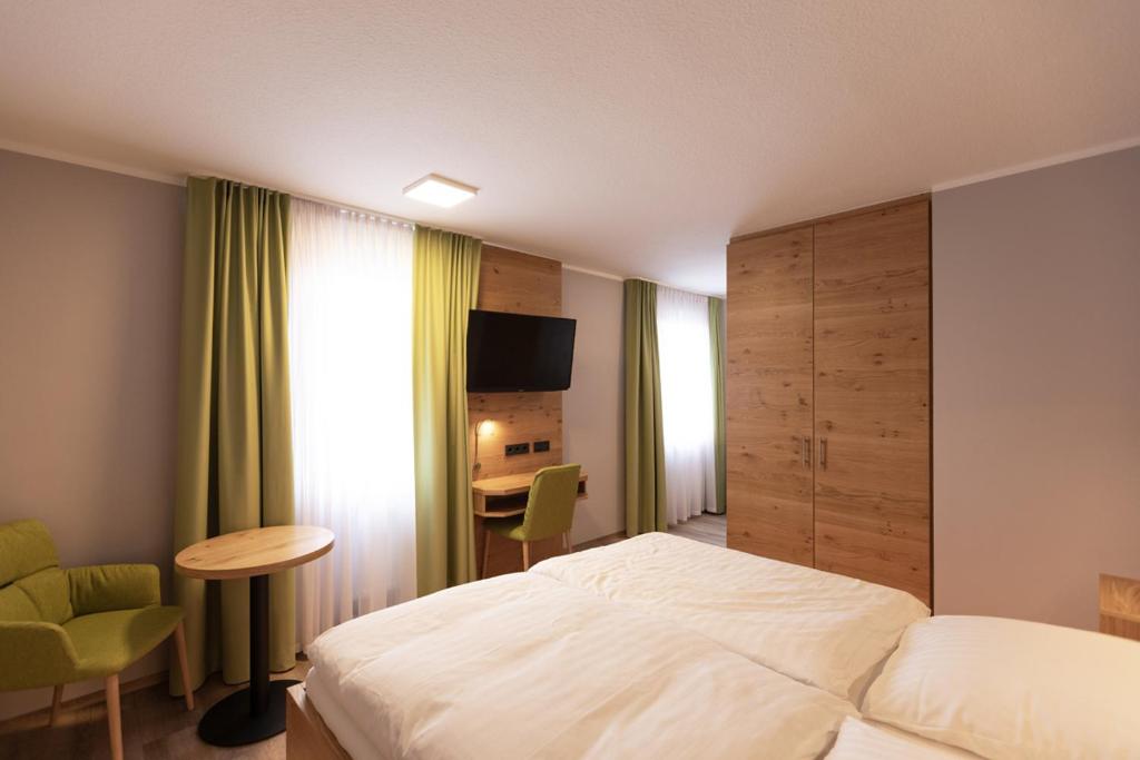 Afbeelding uit fotogalerij van Hotel-Restaurant Weinhaus Grebel in Koblenz