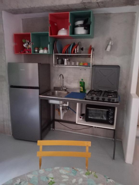 Kuchyňa alebo kuchynka v ubytovaní Casa Vacanze La Tonnara