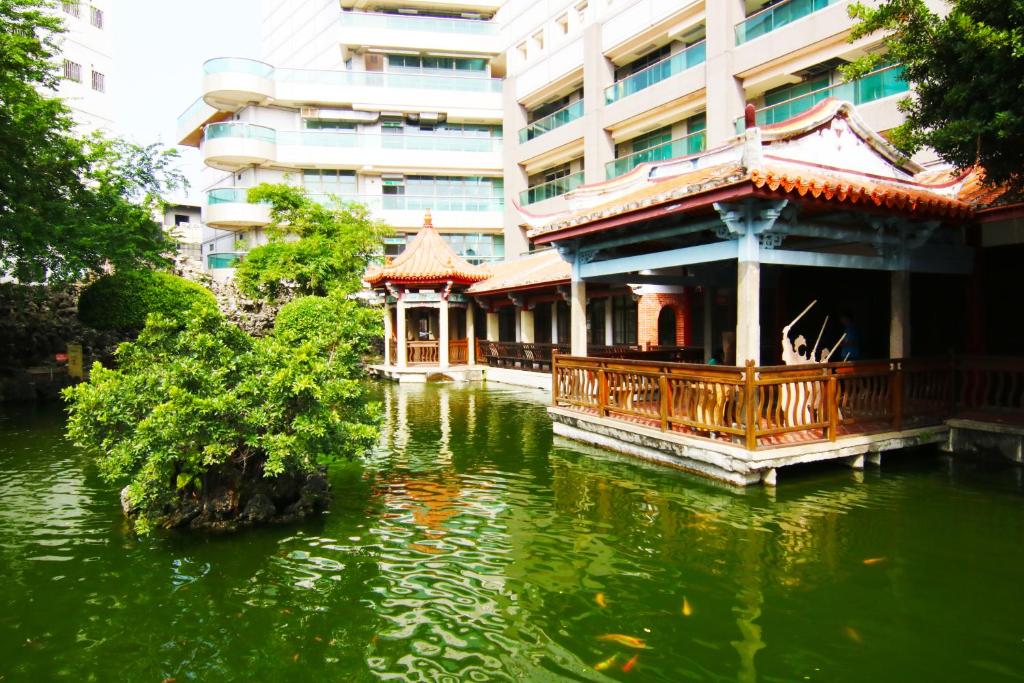 飯店所在的建築