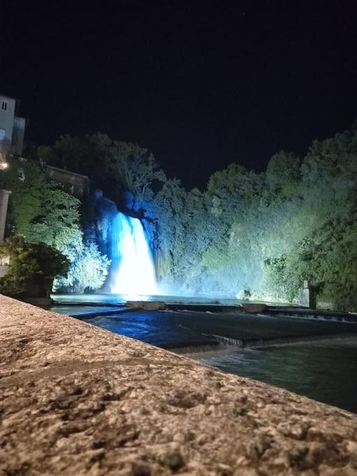Bazén v ubytování Alloggio per uso turistico Frasca Lucio nebo v jeho okolí