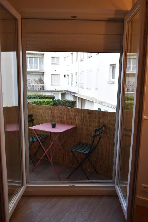Μπαλκόνι ή βεράντα στο Quiet Tiny Apartment