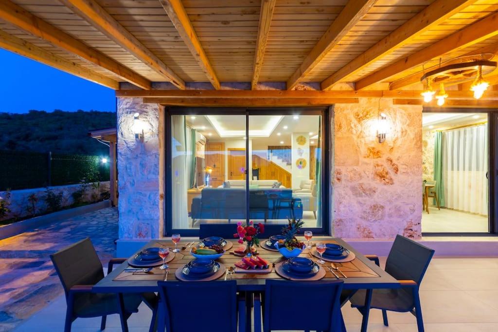 Patio nebo venkovní prostory v ubytování Villa Vita Kaş - Lüx Villa