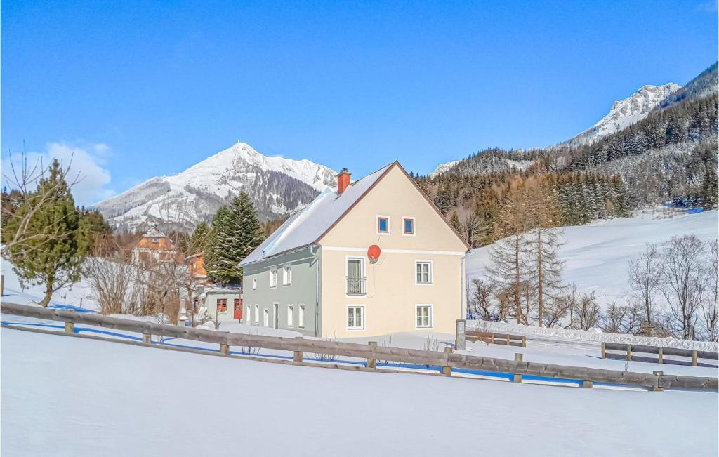 Nespecifikovaný výhled na hory nebo výhled na hory při pohledu z apartmánu