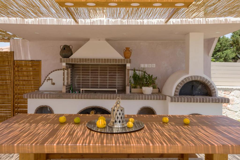 Fotografie z fotogalerie ubytování DANDELION stone house v destinaci Kalpaki