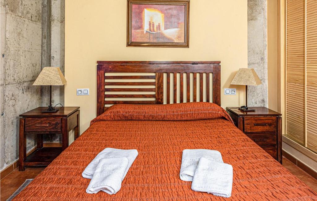 Postel nebo postele na pokoji v ubytování Nice Apartment In Valencia De Alcantara