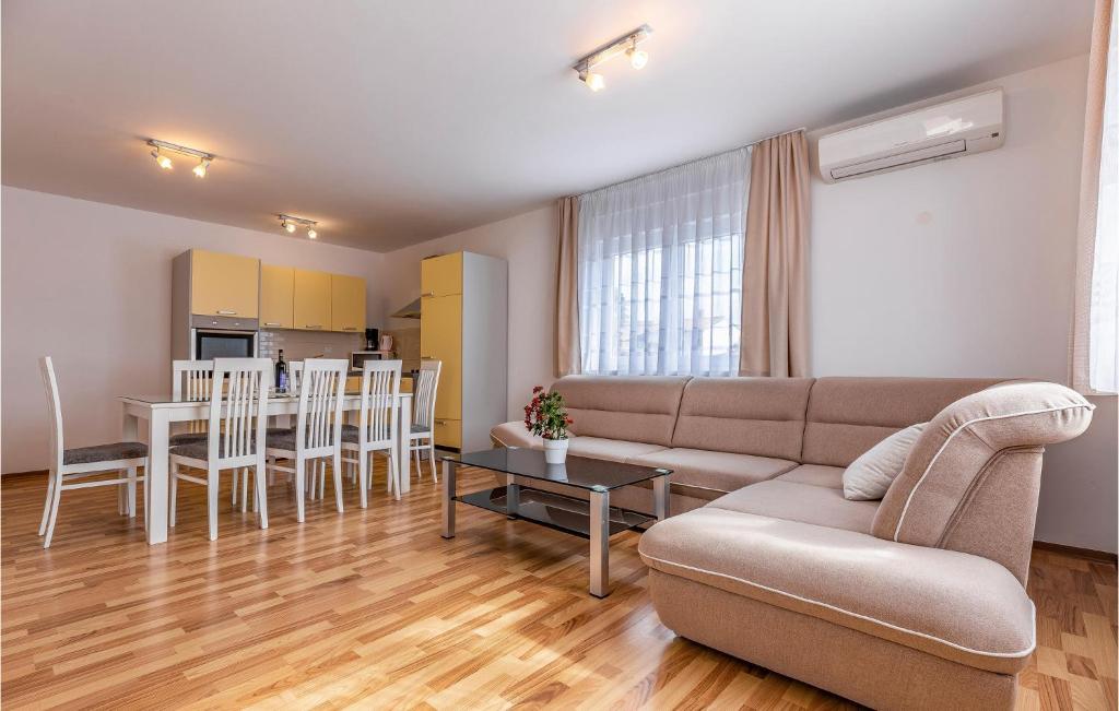 Część wypoczynkowa w obiekcie Apartment Medulin 04