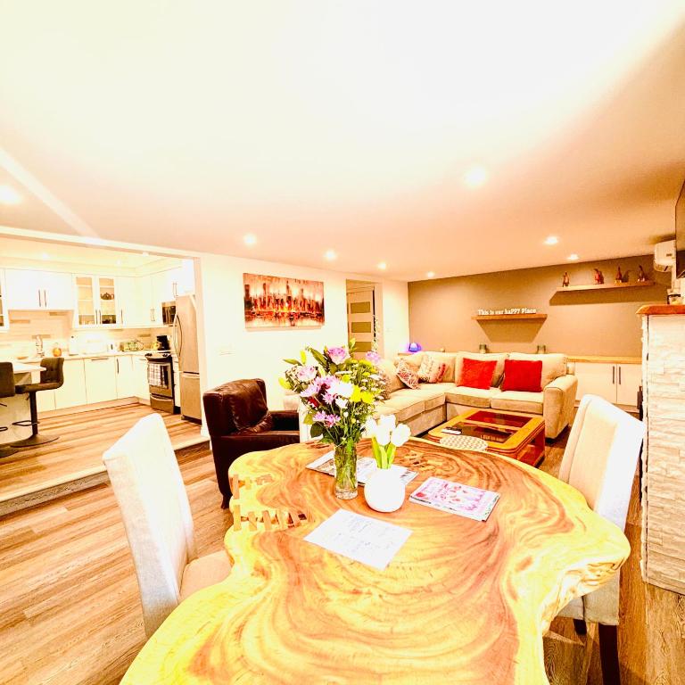 Amazing One Bed Room Suite, Qualicum Beach Updated 2024 Prices