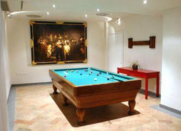 Biliár nebo kulečník v ubytování Hotel Tiferno