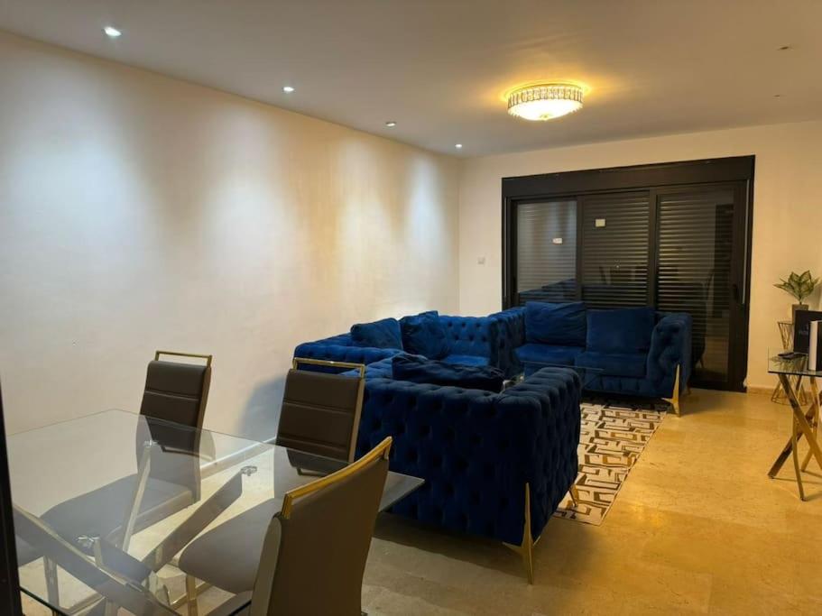 Appartement F4 Oran haut standing et vue sur mer, Haï Khemisti (updated